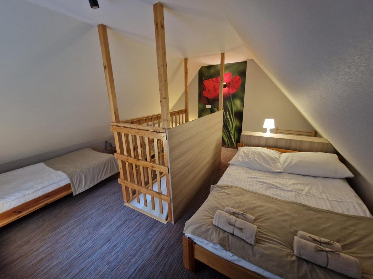 Osrodek Wypoczynkowy Iskra Hotel Piwniczna-Zdroj Buitenkant foto