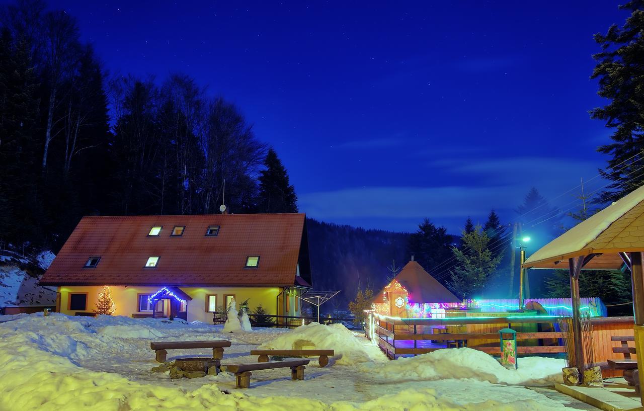 Osrodek Wypoczynkowy Iskra Hotel Piwniczna-Zdroj Buitenkant foto